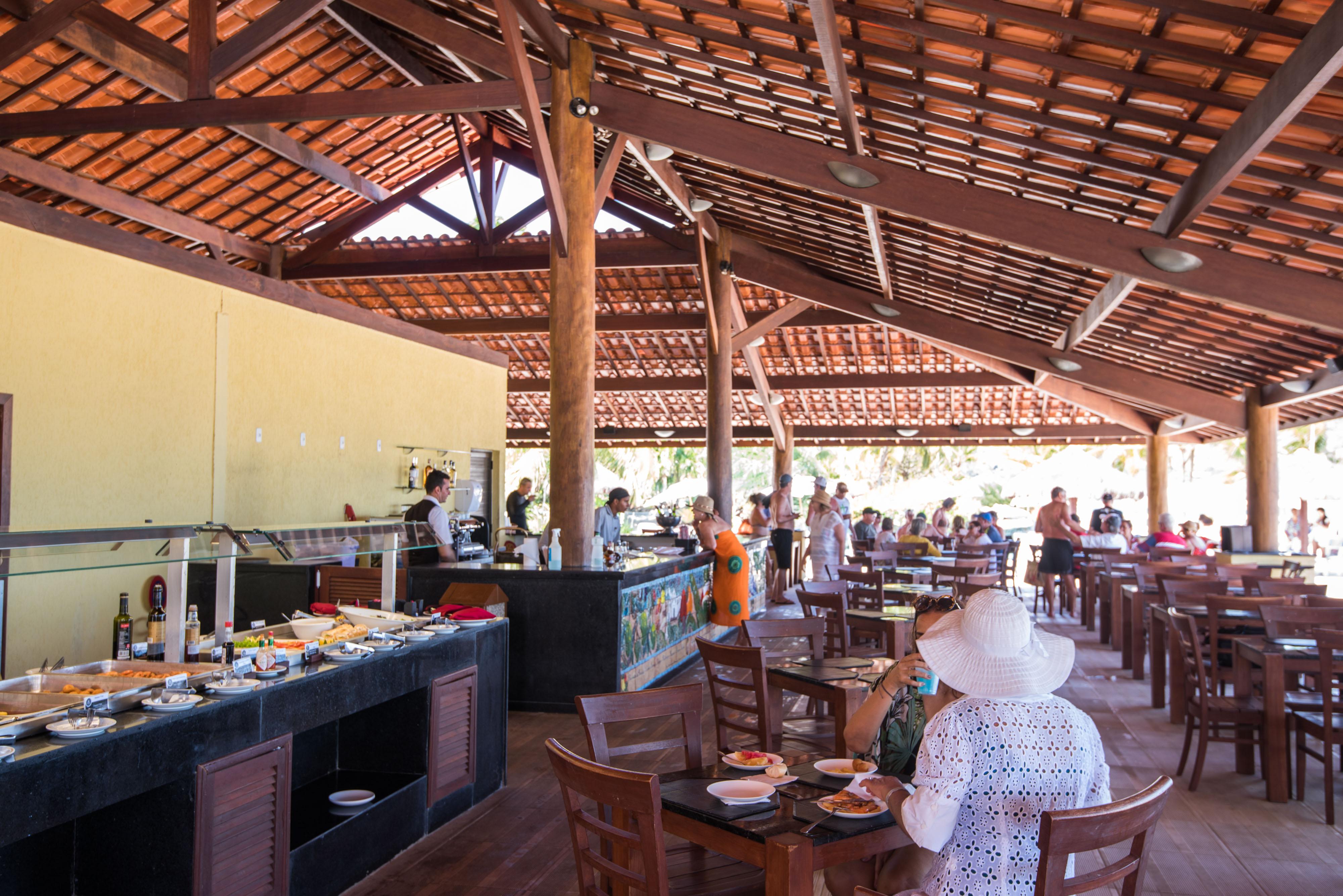 Vila Galé Eco Resort do Cabo - All Inclusive Cabo de Santo Agostinho Exteriér fotografie The buffet at the resort