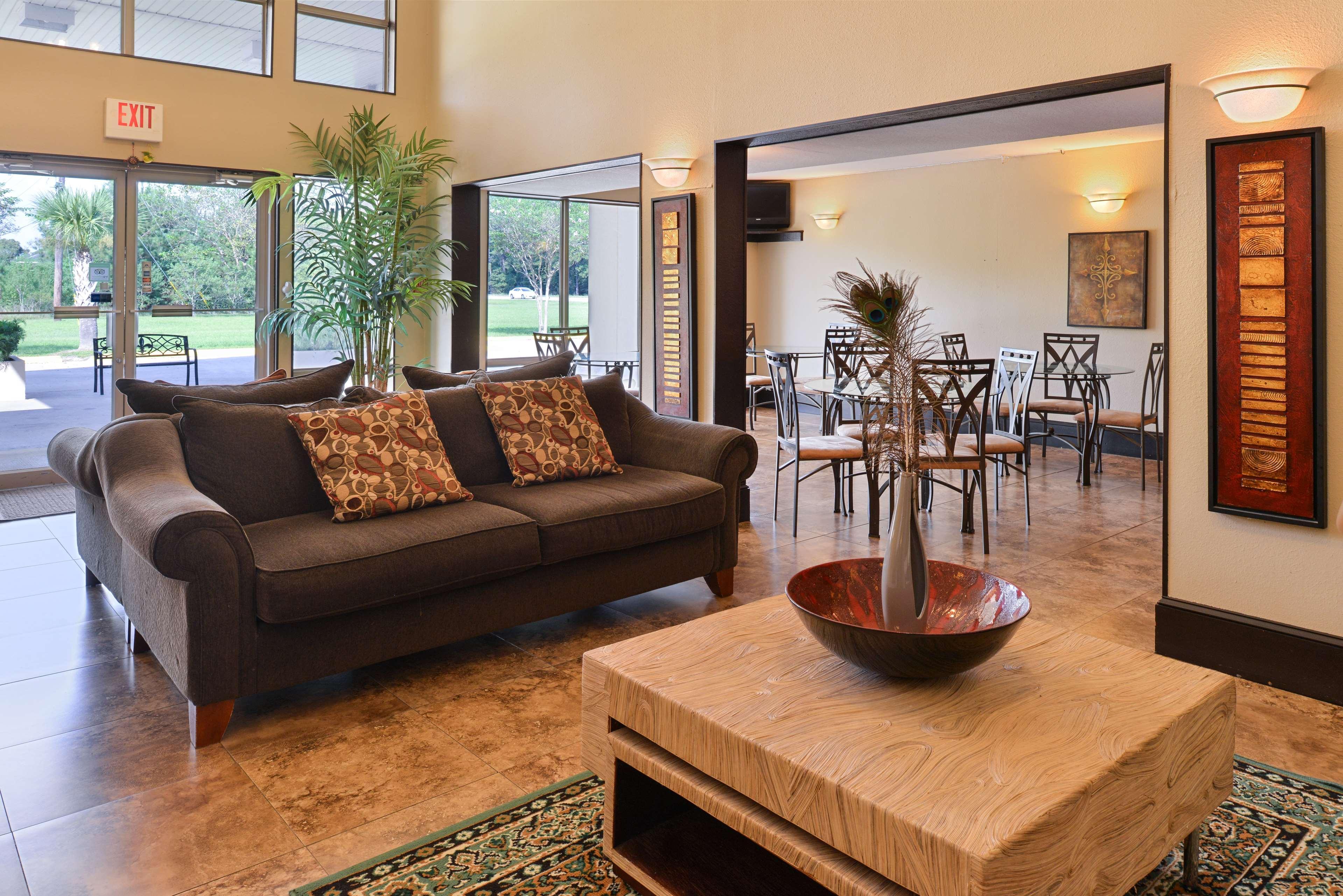 Vila Galé Eco Resort do Cabo - All Inclusive Cabo de Santo Agostinho Exteriér fotografie The lobby of the Student Union Building