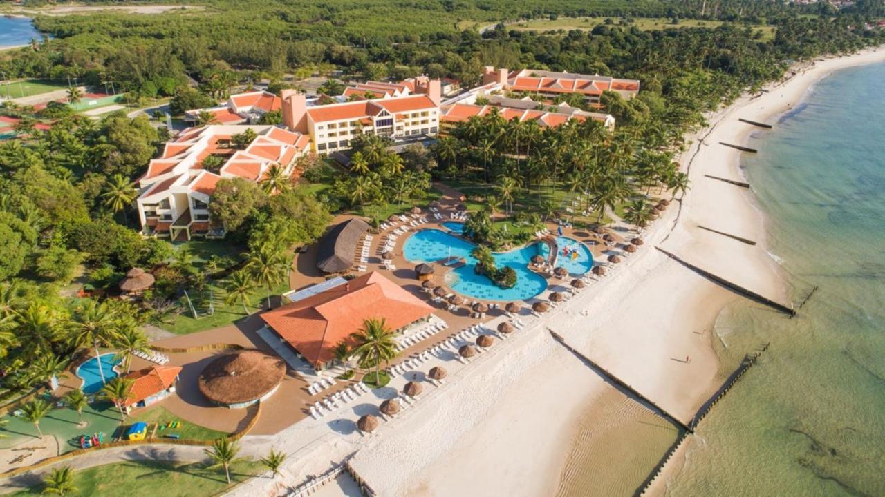 Vila Galé Eco Resort do Cabo - All Inclusive Cabo de Santo Agostinho Exteriér fotografie Aerial view of the resort